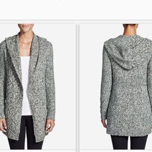 Chunky knit hooded cardigan!